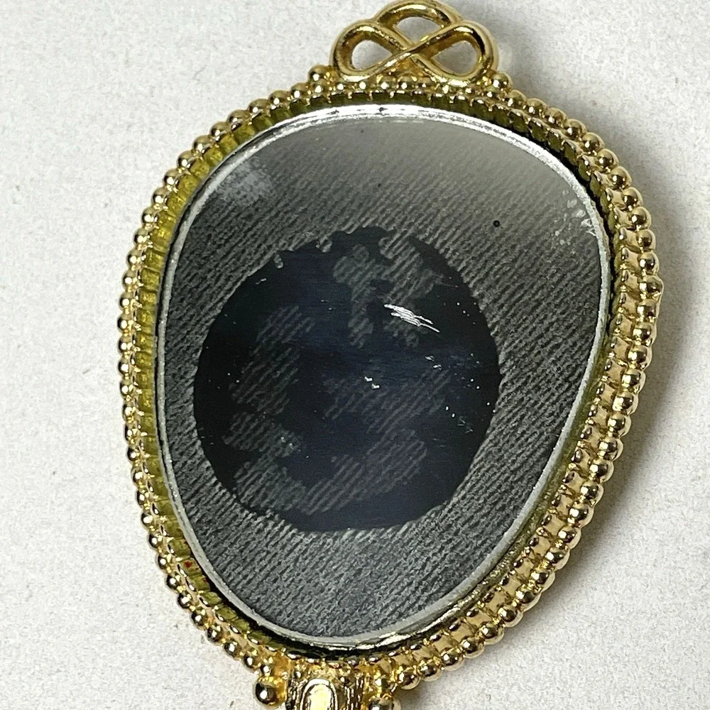 Vintage 5
